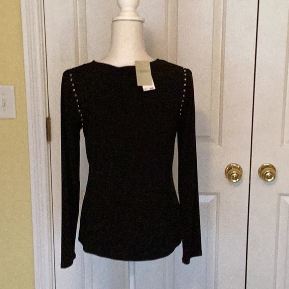 NWT Carmen Mark Valvo Black Slinky Top w/ Gold Studs - Picture 5 of 9